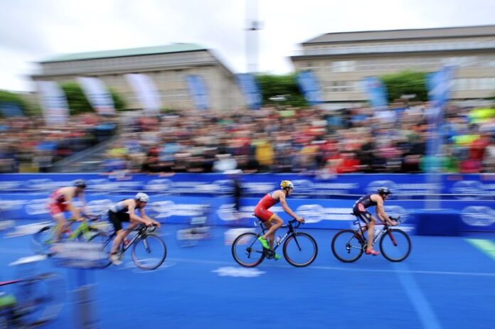 ITU World Triathlon Hamburg - photo ITU ITU World Triathlon Hamburg - photo ITU
