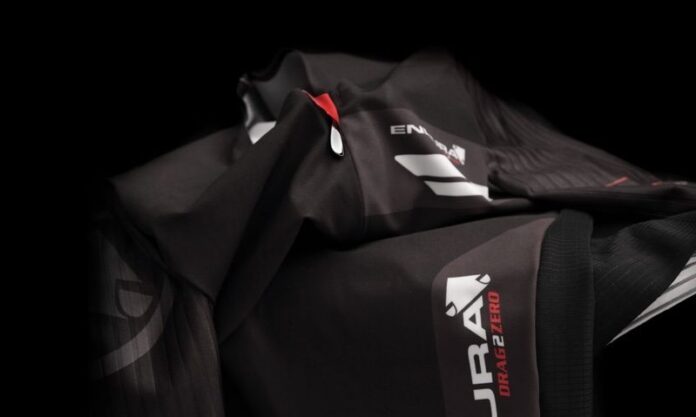 Endura QDC Drag2Zero triathlon suit detail Endura QDC Drag2Zero triathlon suit detail