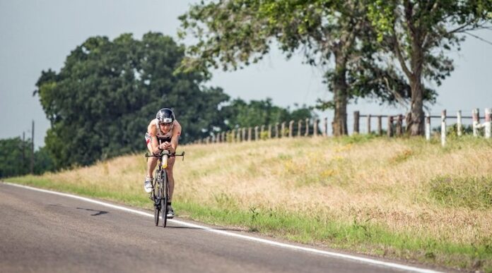 IRONMAN 70.3 Buffalo Springs Lake - bike