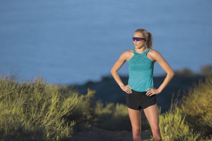 Oakley Radar Pace athlete