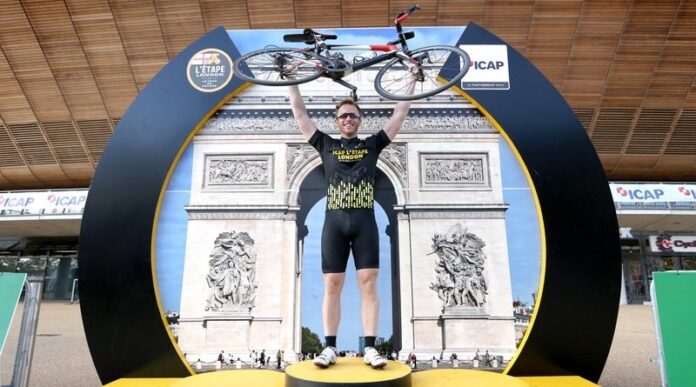 human-race-icap-letape-london-2016-podium human-race-icap-letape-london-2016-podium