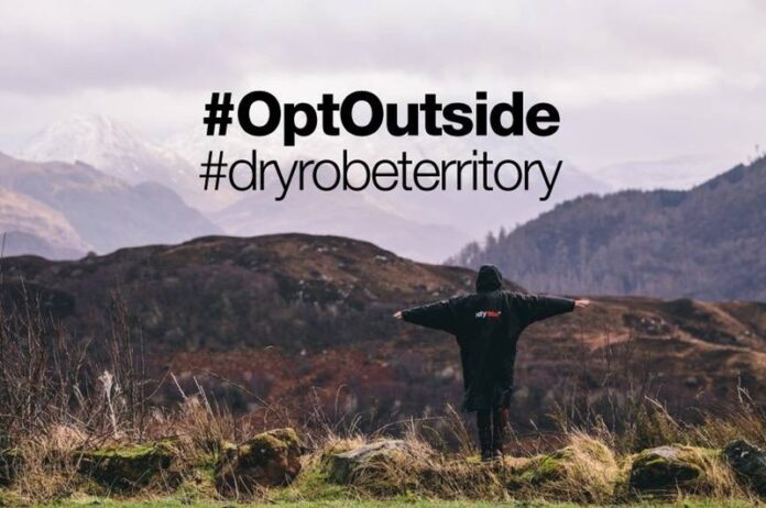dryrobe-decides-to-optoutside-for-black-friday dryrobe-decides-to-optoutside-for-black-friday