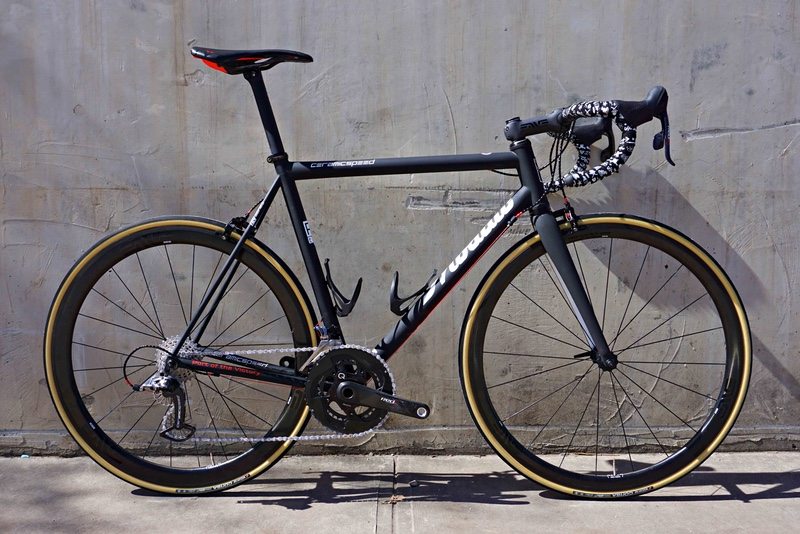 Custom-made bike for NAHBS 2017, by Mosaic and fitted with ENVE components with CeramicSpeed bearings and UFO Racing Chain