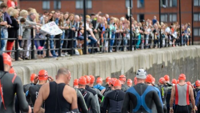 Tri Liverpool swim start 2016 - photo credit British Triathlon - Paul Cooper
