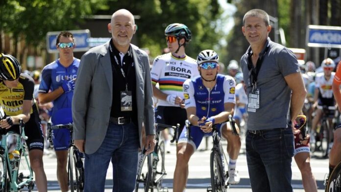 Steven Cohen, Chief Strategic Officer, AEG and Yann Le Moenner, Managing Director of A.S.O. at Amgen Tour of California on Sun 14 May 2017 - Photo Business Wire Steven Cohen, Chief Strategic Officer, AEG and Yann Le Moenner, Managing Director of A.S.O. at Amgen Tour of California on Sun 14 May 2017 - Photo Business Wire