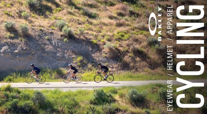 Oakley 2018 - cycling helmets and apparel