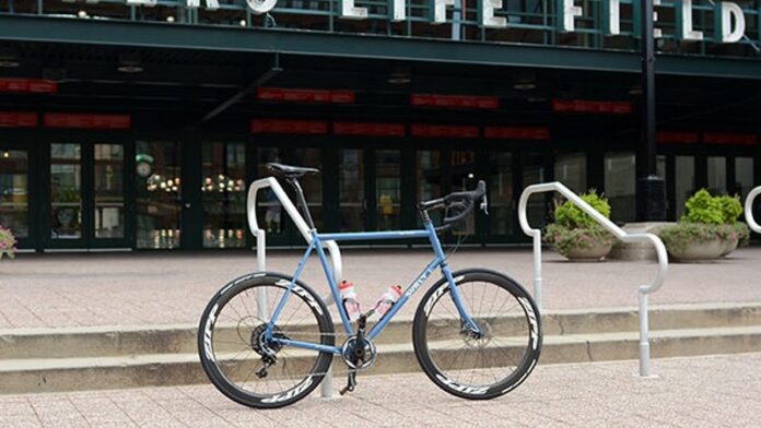 Zipp-SRAM bike for ambassador Dr Dunk Zipp-SRAM bike for ambassador Dr Dunk