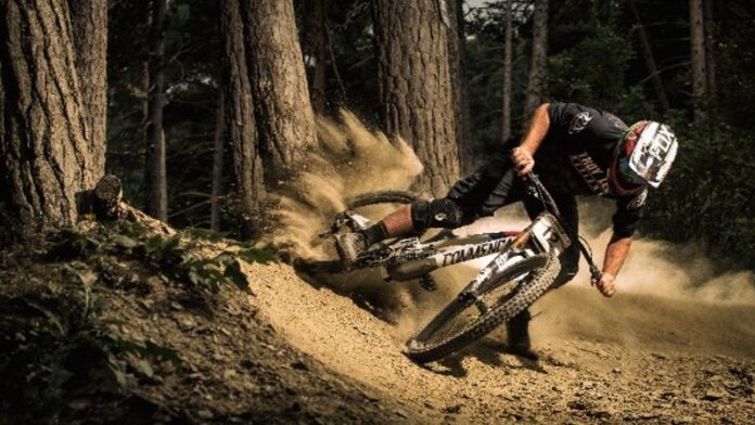 Steve Jones will present the new Electric Mountain Bike Network channel - photo credit - Nick Brizin Steve Jones will present the new Electric Mountain Bike Network channel - photo credit - Nick Brizin