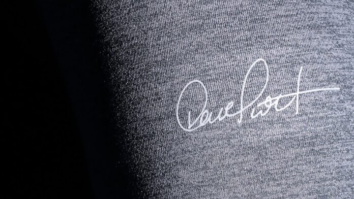 DS Training collection - Dave Scott signature
