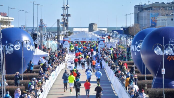 ONICO Gdynia Half Marathon 2018 runners ONICO Gdynia Half Marathon 2018 runners