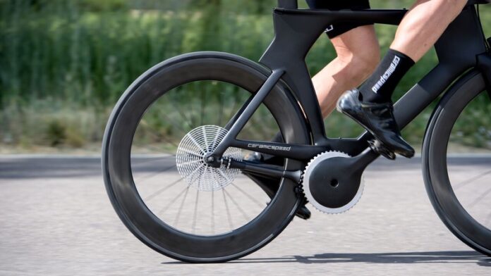 180709_CeramicSpeed Driven drivetrain concept - side