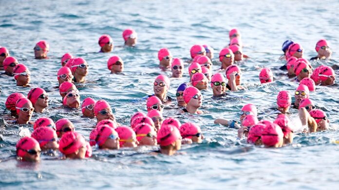 180709_USA Triathlon athletes at swim start - photo Getty Images