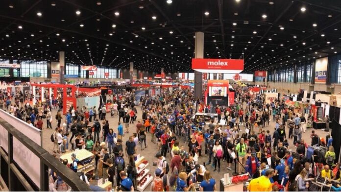 180719_Molex at Chicago Marathon expo - photo Molex
