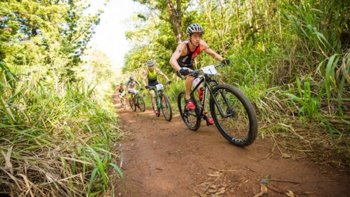 181023_XTERRA riders in Maui