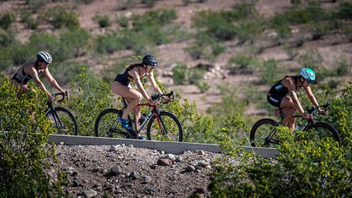 191113_Womens collegiate triathletes - photo Nils Nilsen USA Triathlon