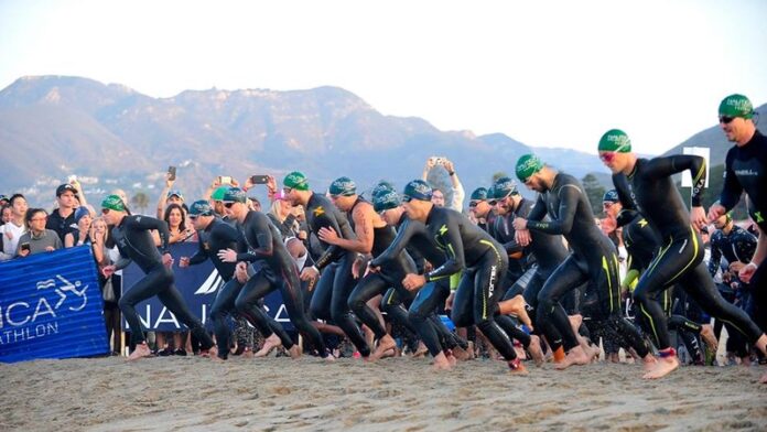 201111_Malibu Triathlon swim start
