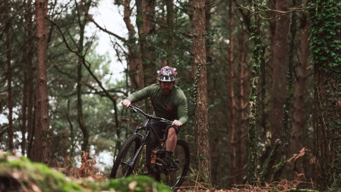 210308_Muc-Off Riders Jersey