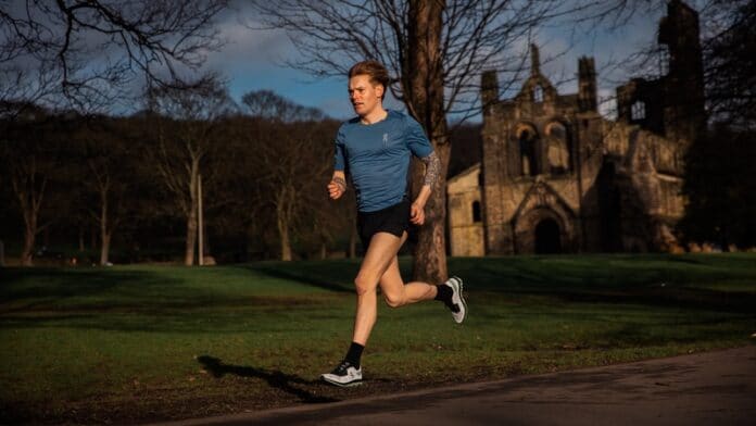 210324_Tom Bishop and On running - image credit Csansom