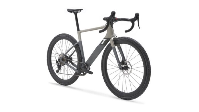 210513_3T Exploro Racemax Boost