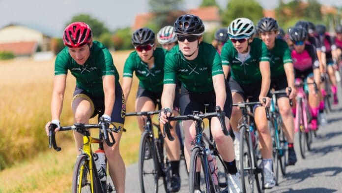 210709_Dame Sarah Storey and Skoda Cycling Academy riders