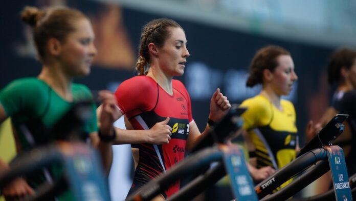 210921_Super League Triathlon athletes race indoors