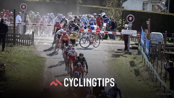 211105_CyclingTips