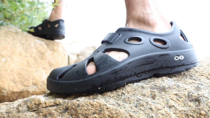 220518_OOcandoo shoe from OOFOS