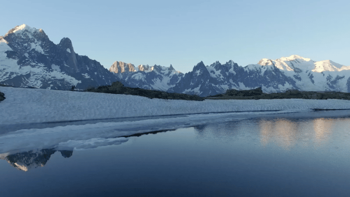 220819_HOKA takes to the mountains with new UTMB AR experience