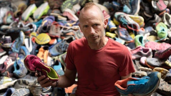 220825_Damian Hall explores sustainability in new book