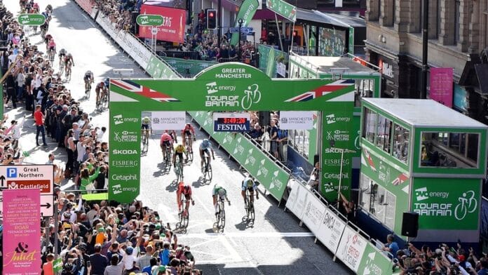 221208_Mathieu van der Poel wins final stage of 2019 Tour of Britain in Manchester - image credit SWpix.com