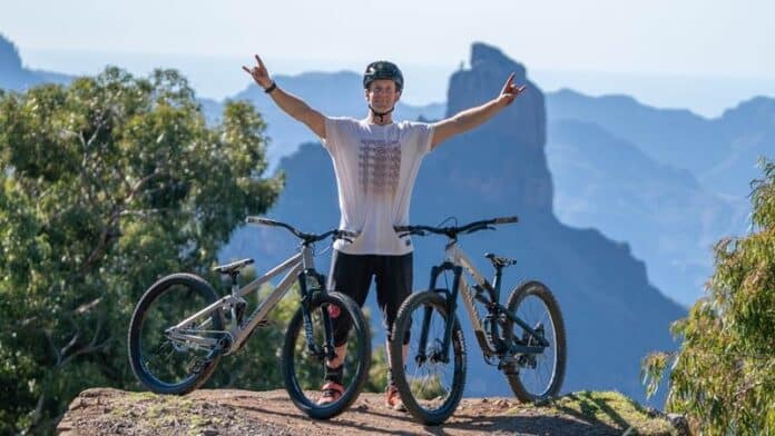 230110_Sam Pilgrim joins Canyon CLLCTV off-road sponsorship roster in 2023
