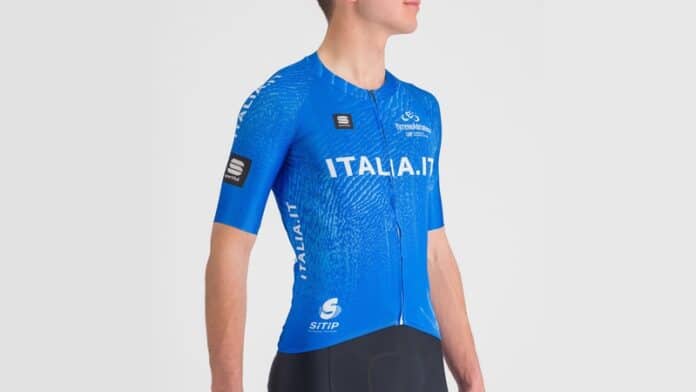 230309_Sitip recycled fabrics used in leader jerseys at Tirreno Adriatico