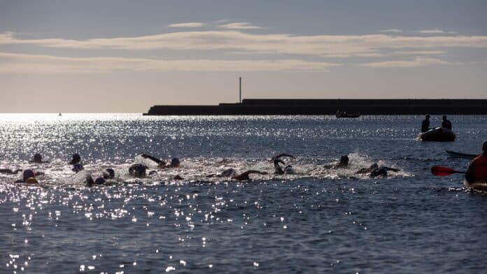 230309_Triathletes swim - image credit British Triathlon