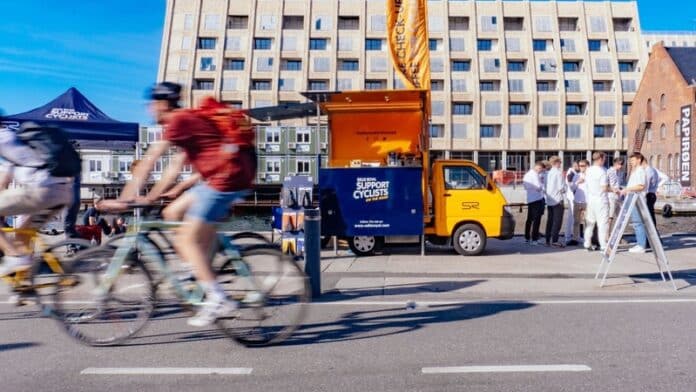 230404_Selle Royal 2023 Van Tour heads to Europe cycling cities