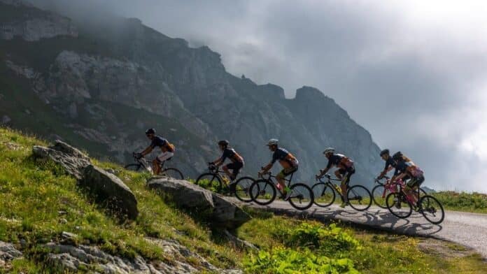 230414_La Fausto Coppi Granfondo riders