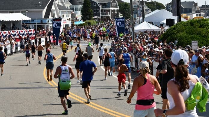240119_ASICS Falmouth Road Race - image credit DMSE Sports