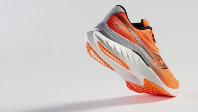 240208_Saucony Endorphin Speed 4 side view