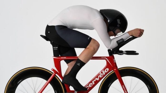 241021_Rule 28 unveil new skinsuit