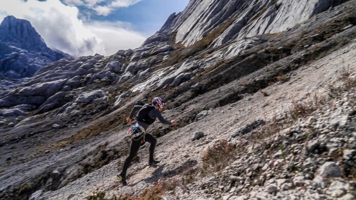 Fernanda Maciel Carstensz Pyramid Speed Record