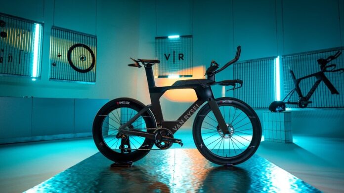 Van Rysel taking on triathlon with new XCR TRI bike
