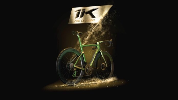 Pinarello One Of A Kind - DOGMA F Luxter Green 1K