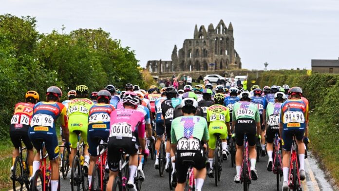 Peloton during 2024 Lloyds Tour of Britain Men in North Yorkshire - image credit SWpix.com