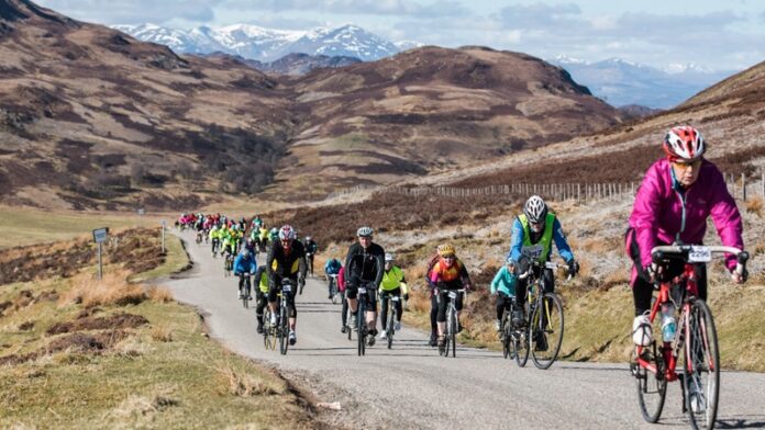 Etape Loch Ness riders
