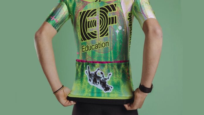 ASSOS and EF Pro Cycling unveil Giro d'Italia switch-out kit