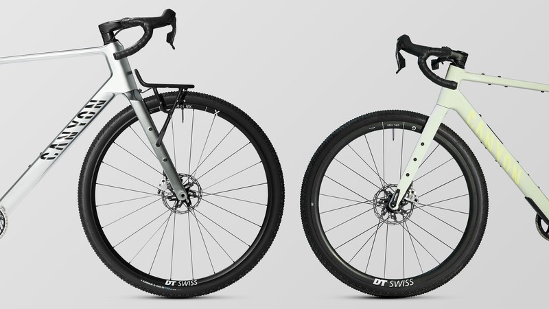 LeBron James - Canyon custom 32-inch Grizl CF gravel bike