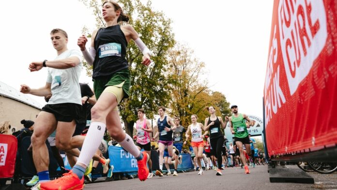Cambridge x Oxford - The Half Marathon Challenge, Oxford Marathon runners - image credit Motiv Sports UK