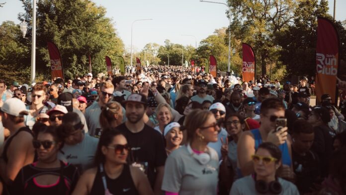 9,000 runners take a beat with Diplo’s Run Club in Chicago - image credit NeubauerMedia 9,000 runners take a beat with Diplo’s Run Club in Chicago - image credit NeubauerMedia